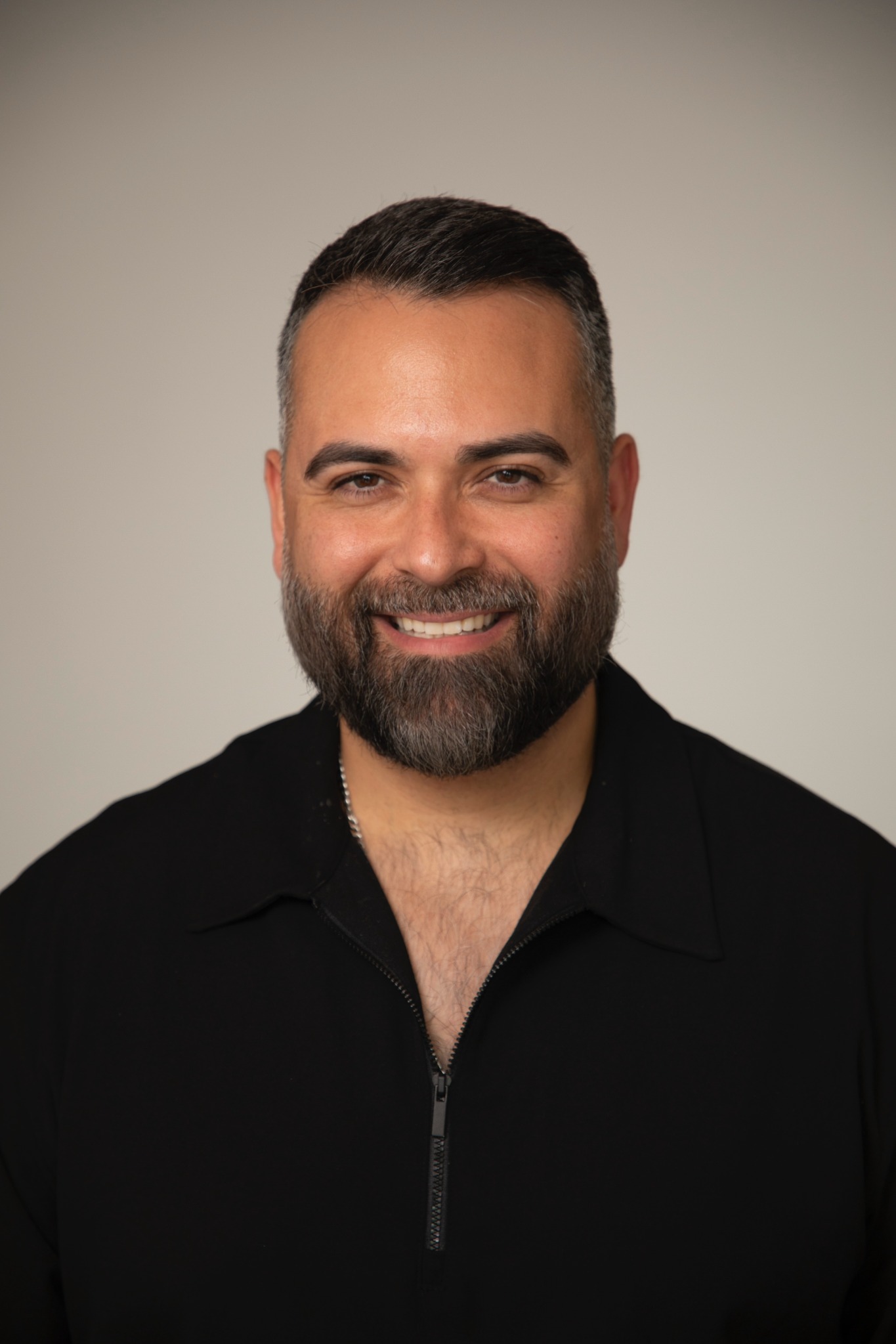 Leo Robles